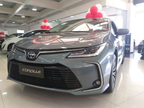 TOYOTA COROLLA Usados e Novos - Centro, PR